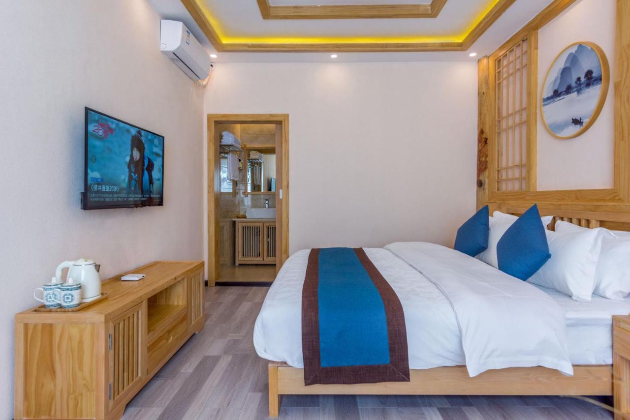 Peer & Forever Guest House Лицзян Экстерьер фото