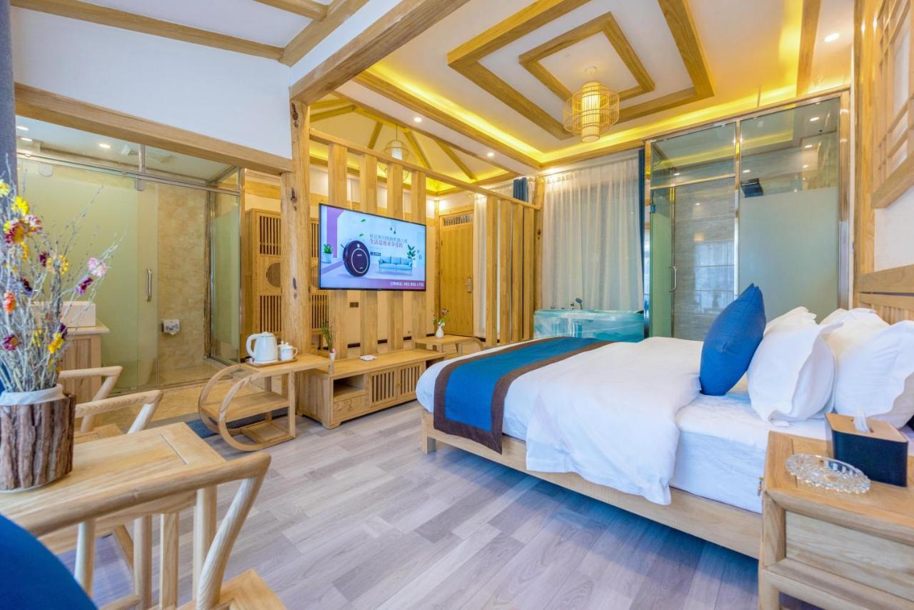Peer & Forever Guest House Лицзян Экстерьер фото